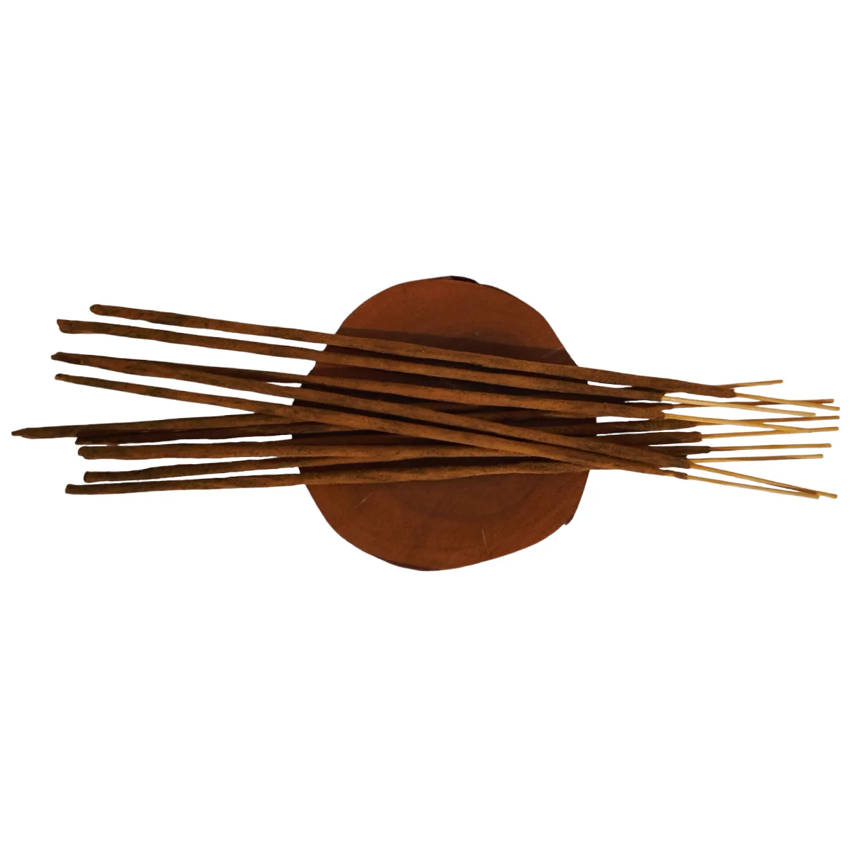 Primer plano de las varillas de incienso masala natural del Incienso Laxmi Devi Nandita.